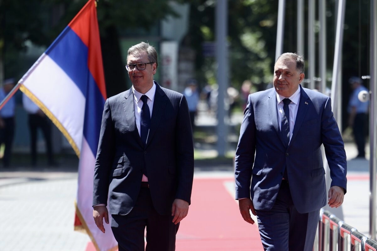 Vučić najavio rezoluciju protiv Njemačke i Hrvatske!